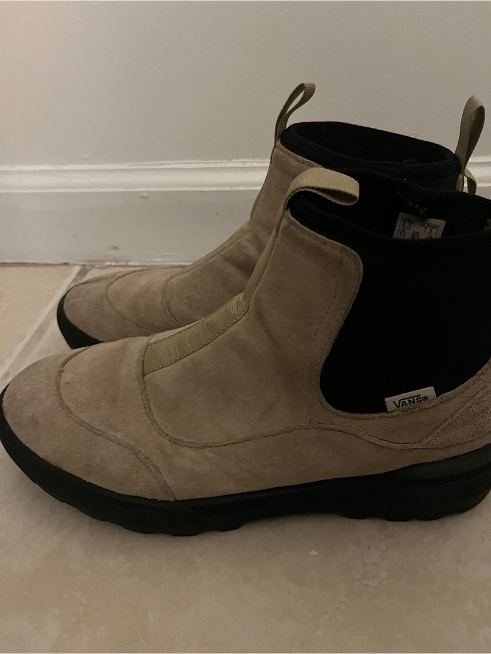 Vans khaki Sherpa Chelsea Ankle Boots